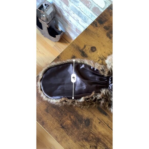 Faux Fur Stole Scarf By Pins And Needles Brown Polyester Lining - Picture 8 of 11